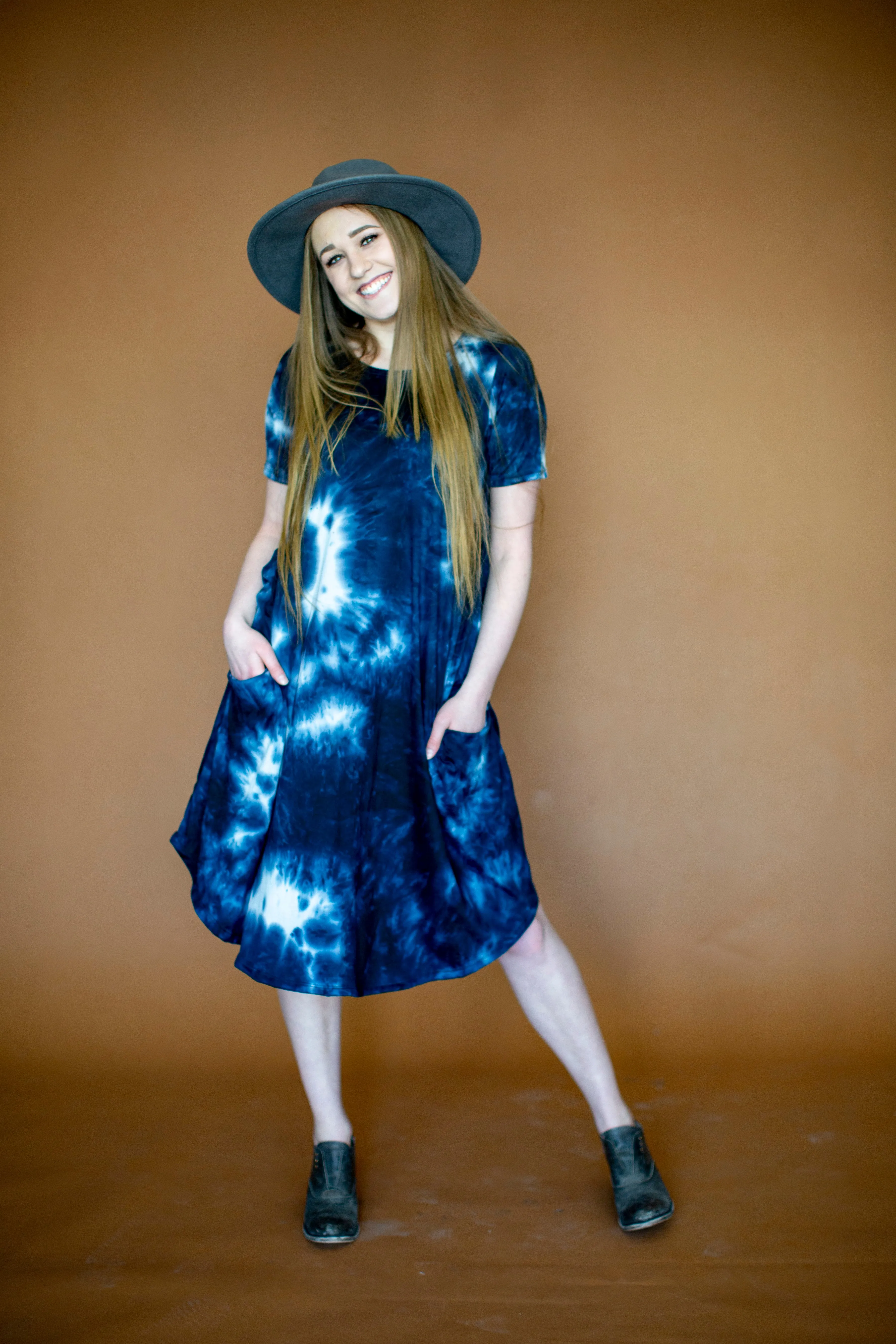 April Dress Navy Tie Dye