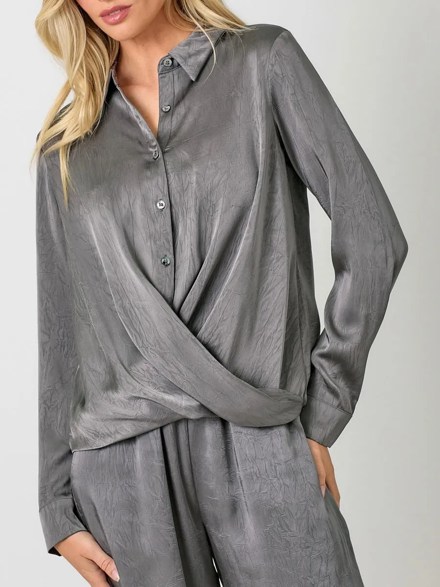 Buttondown Twist Bottom Top - Charcoal