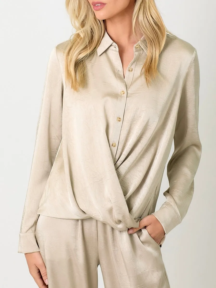 Buttondown Twist Bottom Top - Sand