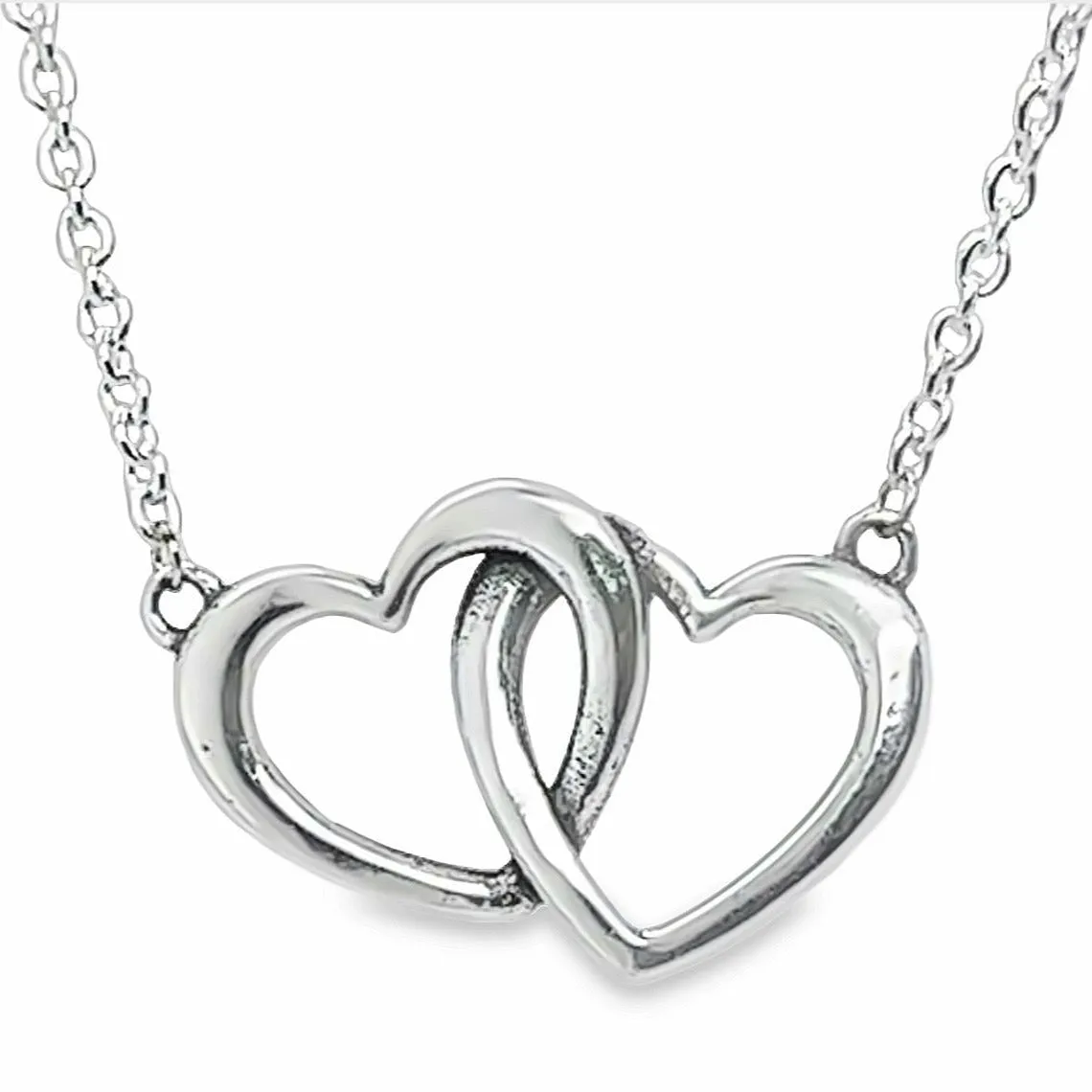 CA133 Intertwined Heart Necklace