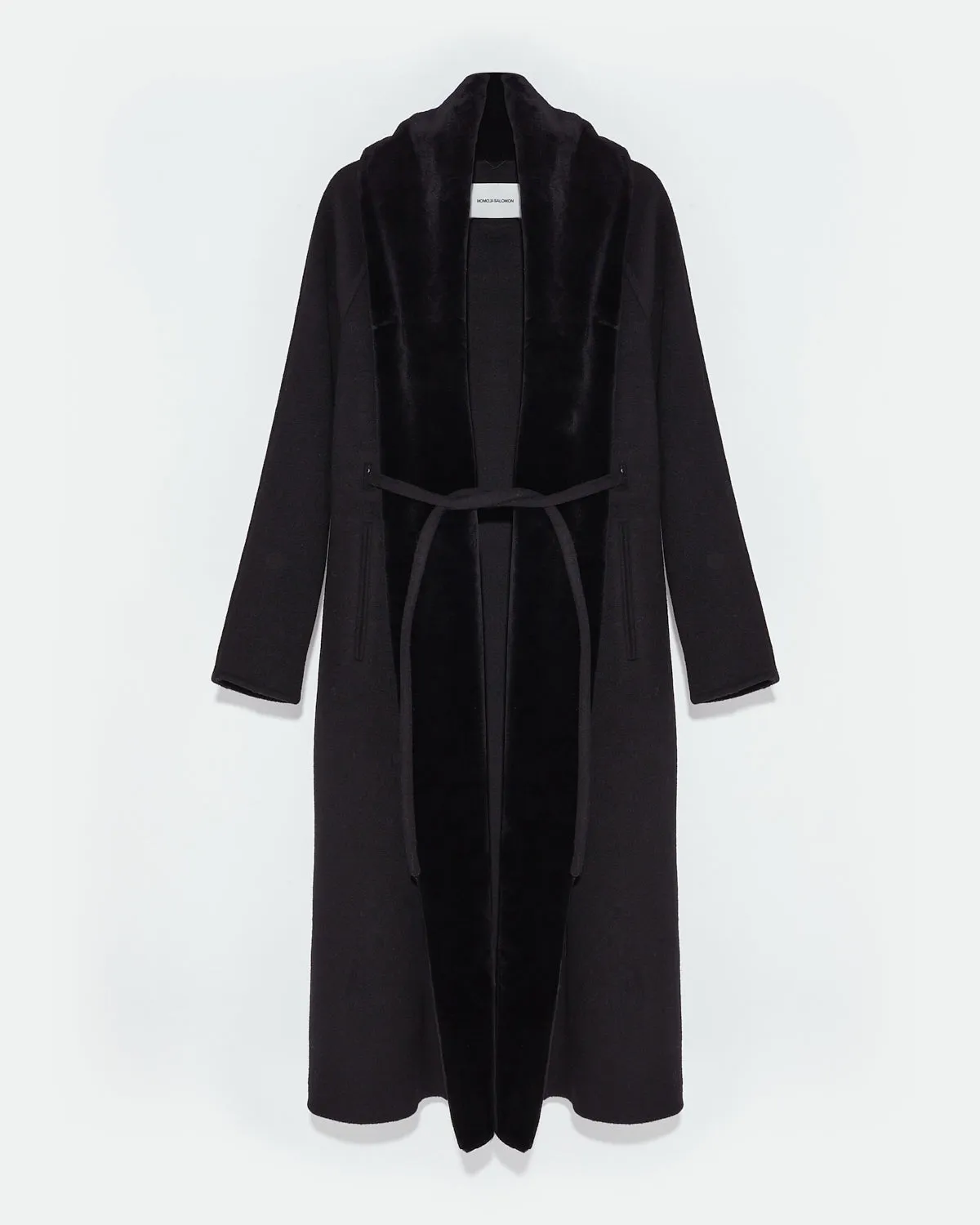 Cashmere wool coat with mink fur inner collar and facing