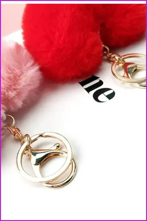 Lovely Heart Shaped Pom Poms Fluffy Fur Pompom Keychain Rabbit Fur F3918