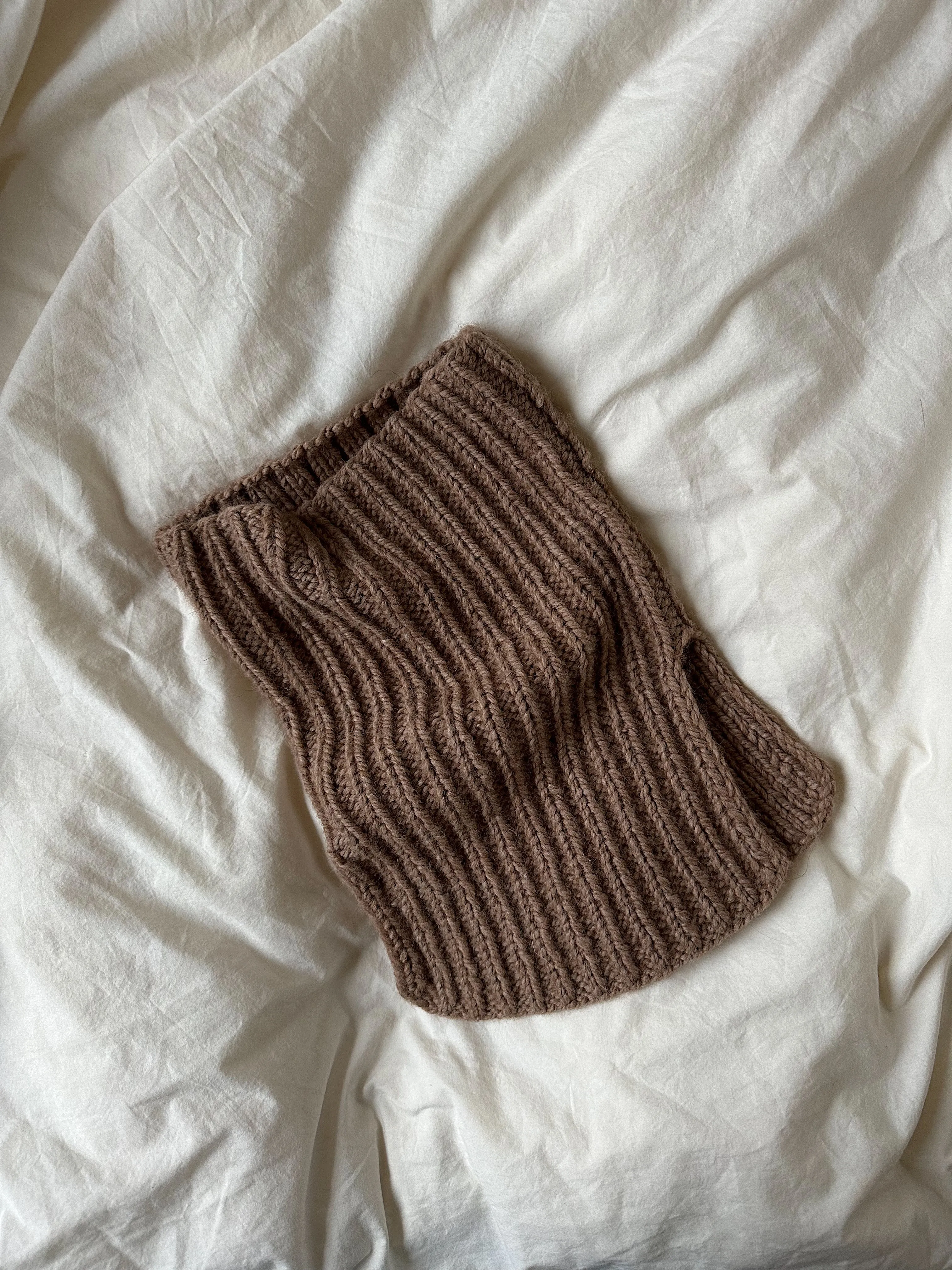 Nellie Neck Warmer - ENGLISH