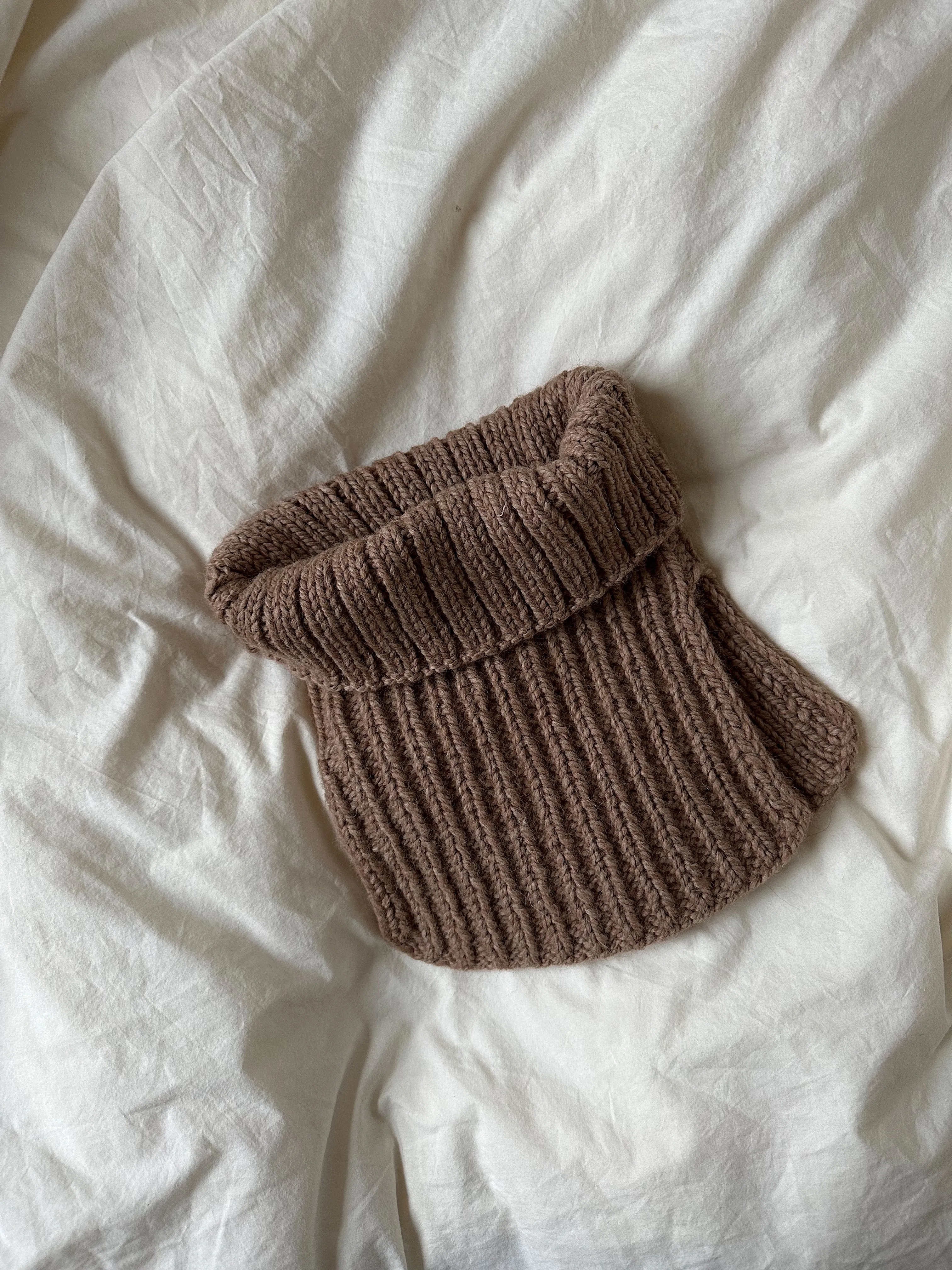 Nellie Neck Warmer - ENGLISH