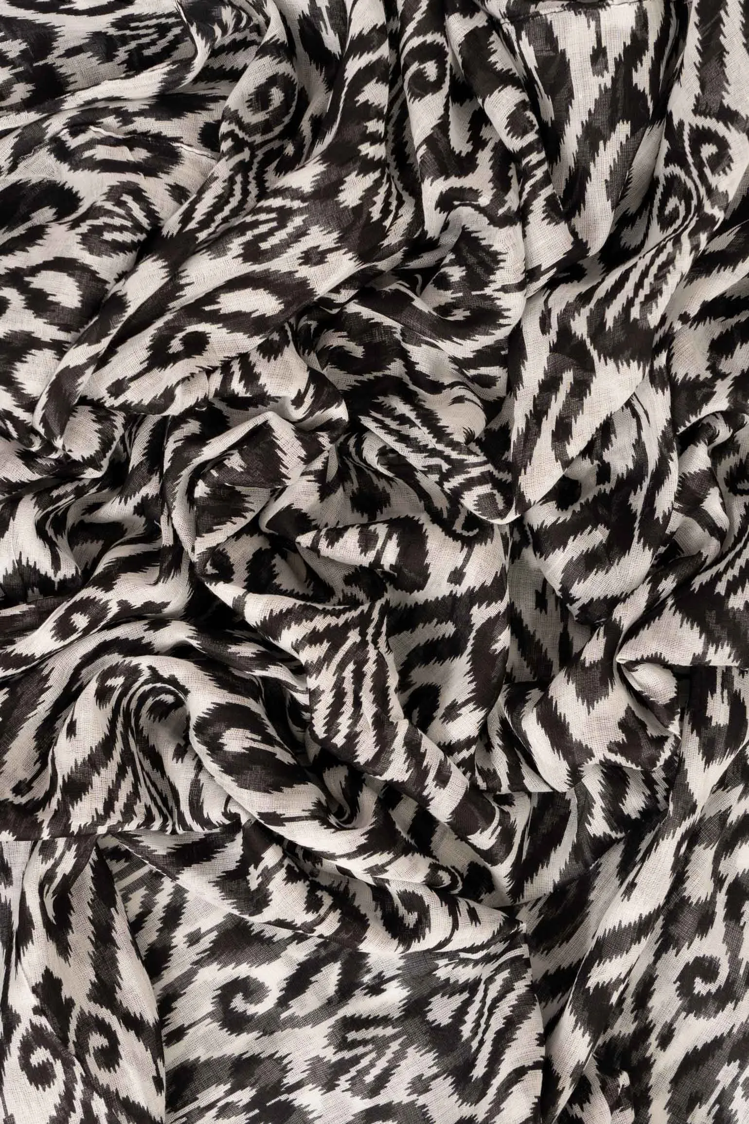 Saffron Lightweight Cotton Scarf - Black, Damask