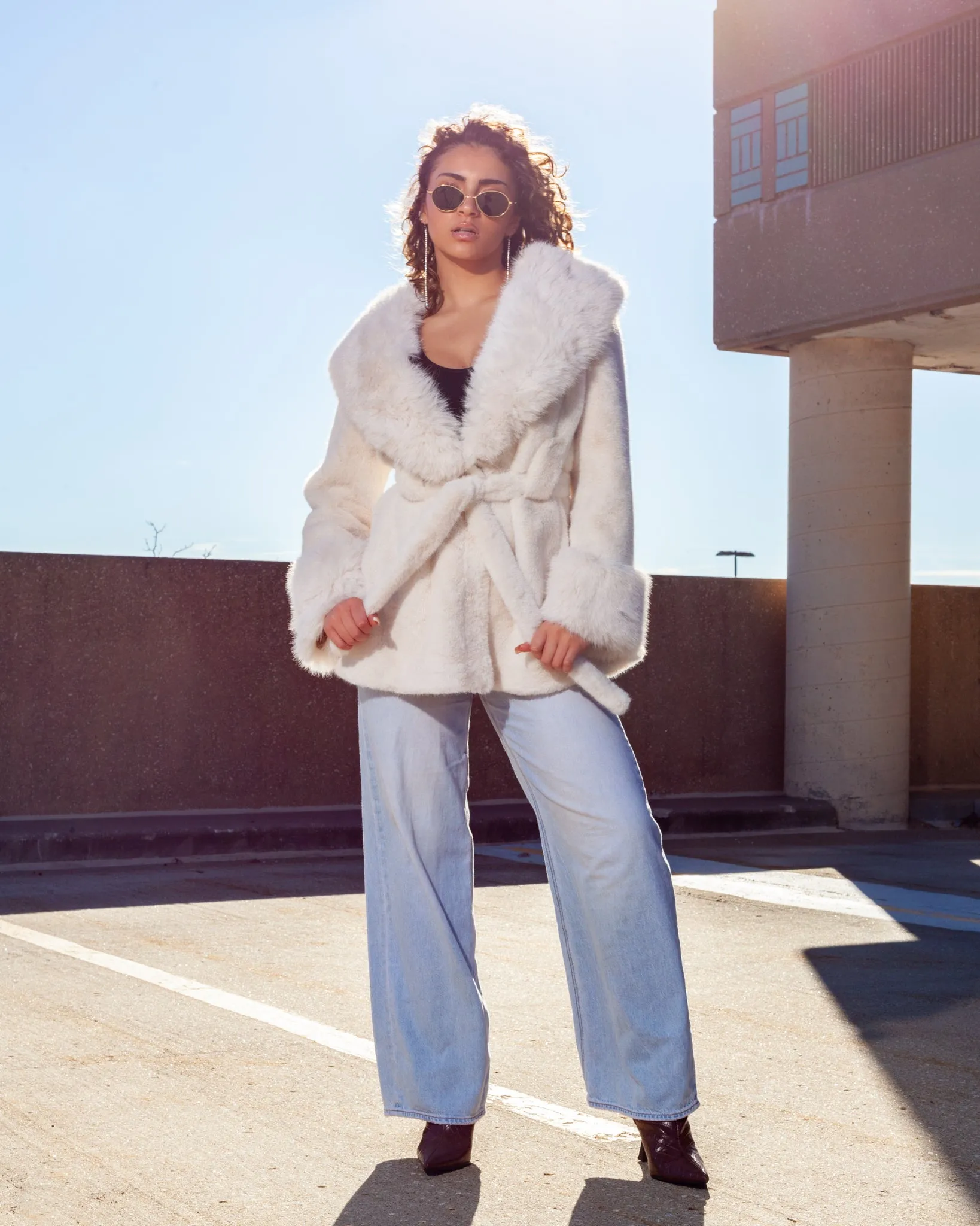 SOLD OUT: White Faux Fur Oversized Collar Coat