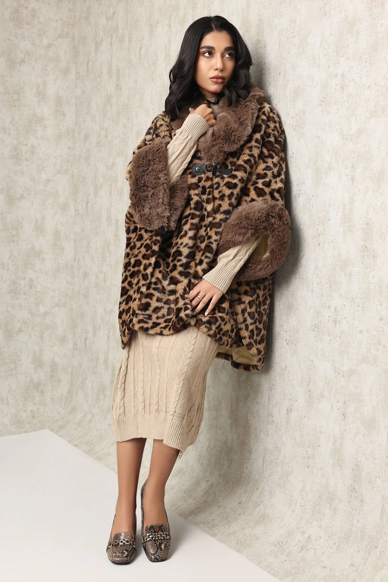 STATEMENT FUR CAPE WITH STRUCTURED COLLAR-LEOPARD